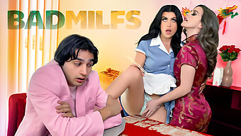 Milf Y Ado...