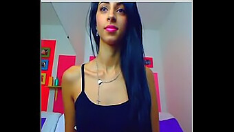 Beautiful Webcam Model Uses Anal Dildo For Amazing Experience