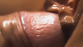 Hd Video Of Deep Penetration And Sperm Play With A Shaved Pussy