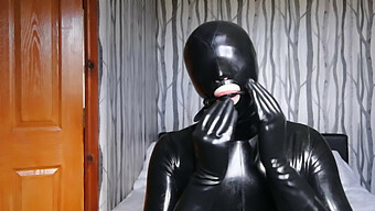 Latex-Clad...