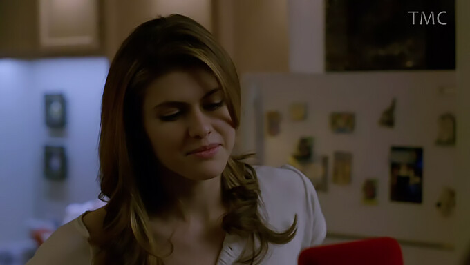 As Cenas Sexy De Alexandra Daddario Em True Detective